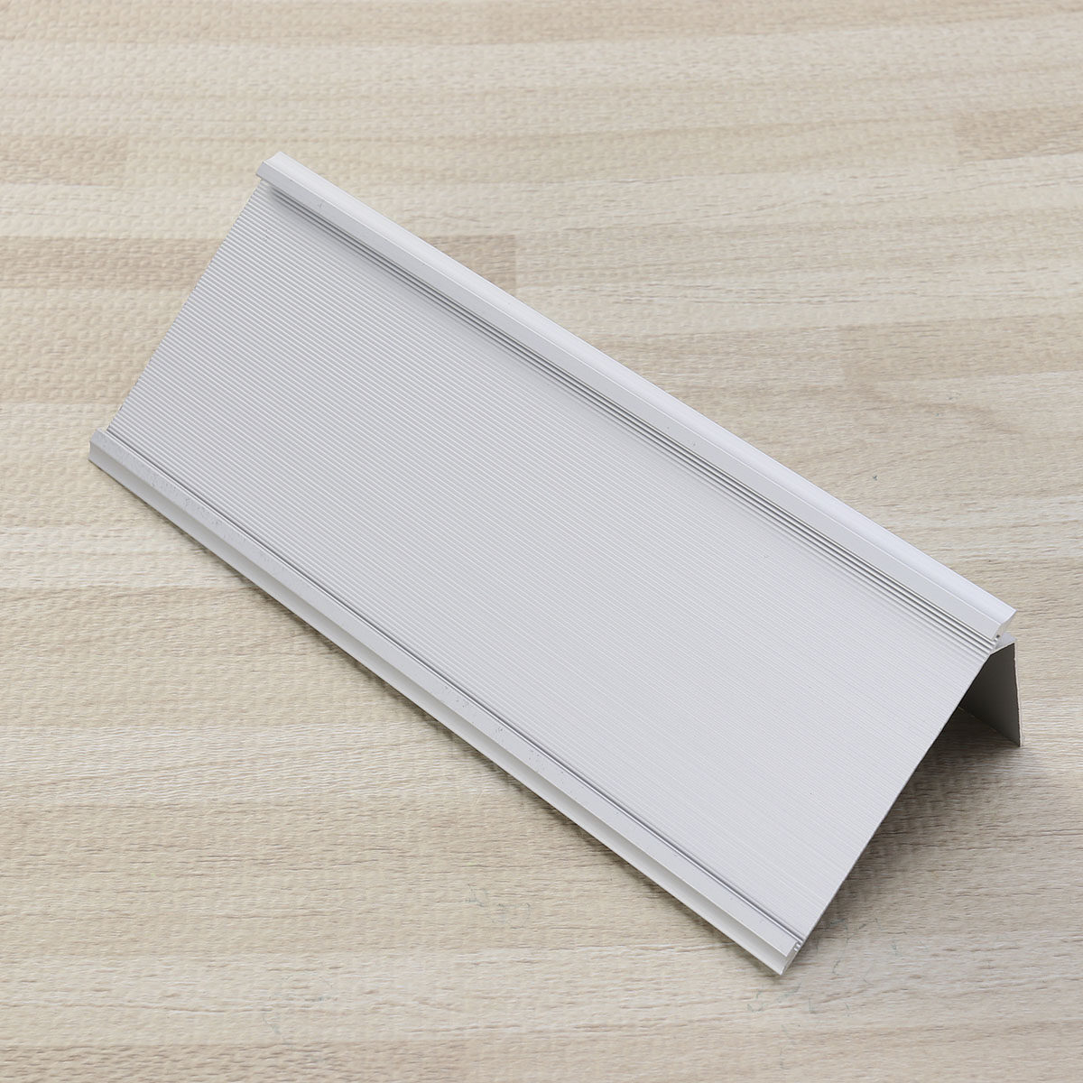 Premium L-Shaped Aluminum Busi - огляд і ціна Desk Name Plate