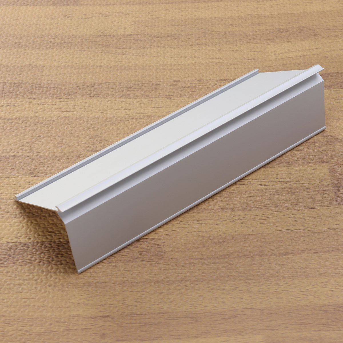 Premium L-Shaped Aluminum Busi - огляд і ціна Desk Name Plate