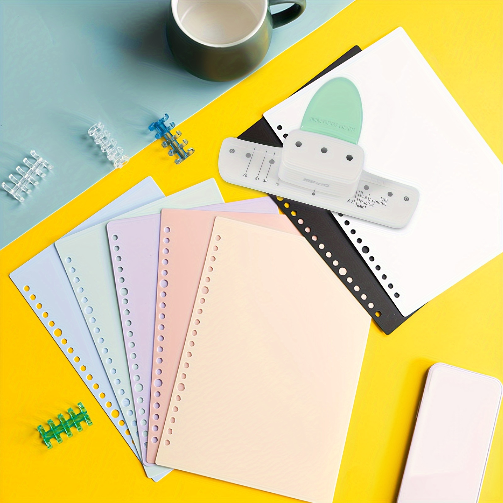 1pc Green 3-Hole Paper Punch,  - огляд і ціна Paper Punch 3 Hole